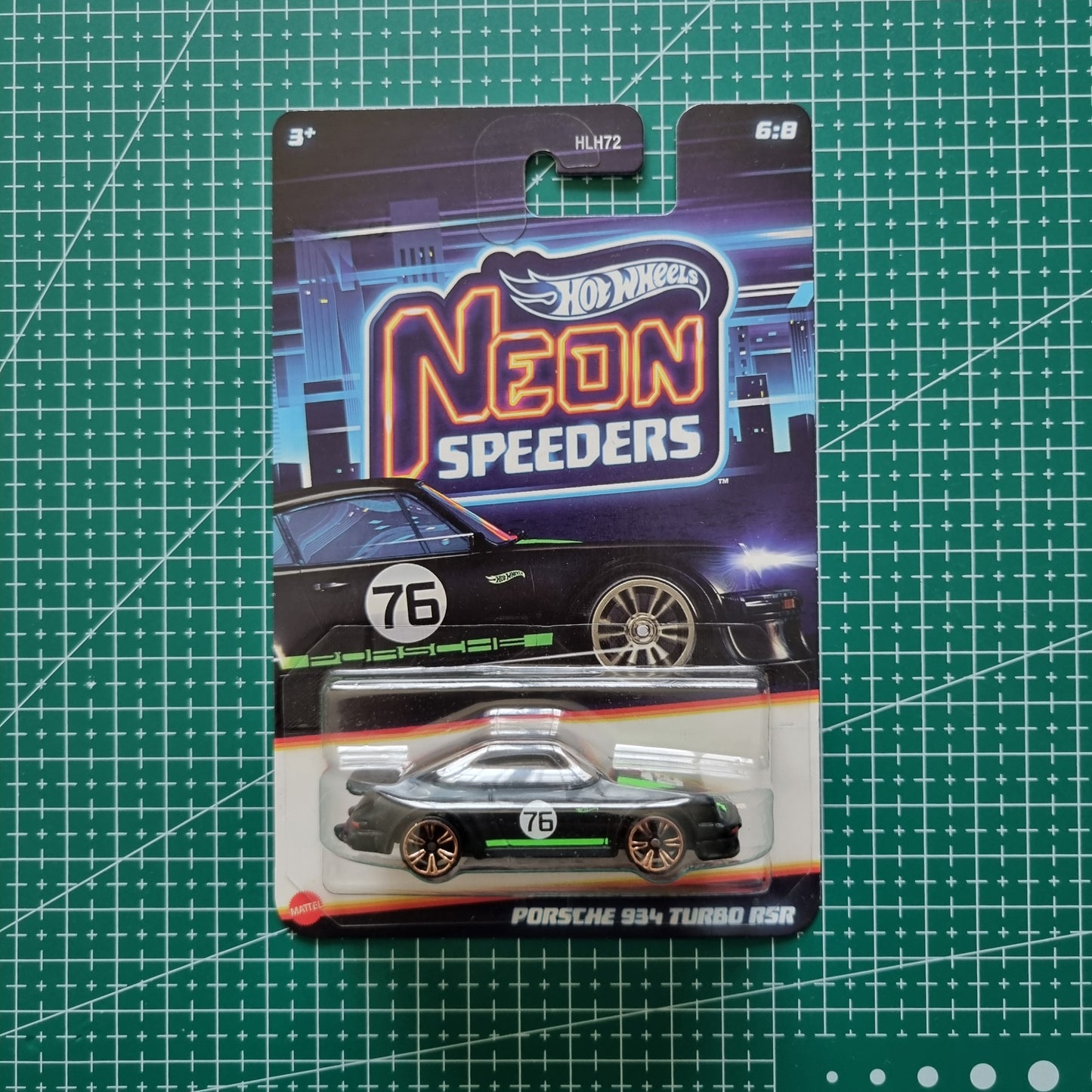 Hot Wheels Neon Speeders Porsche 934 Turbo RSR