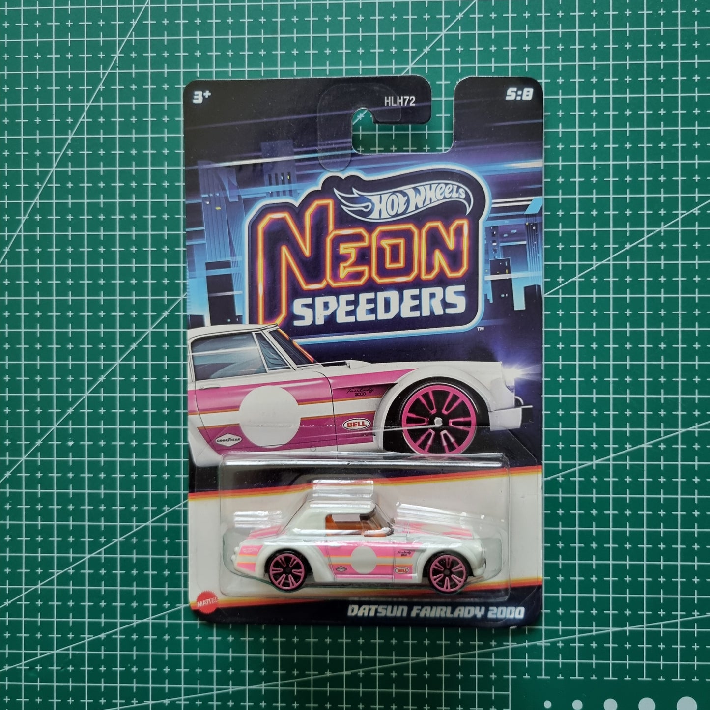 Hot Wheels Neon Speeders Datsun Fairlady 2000